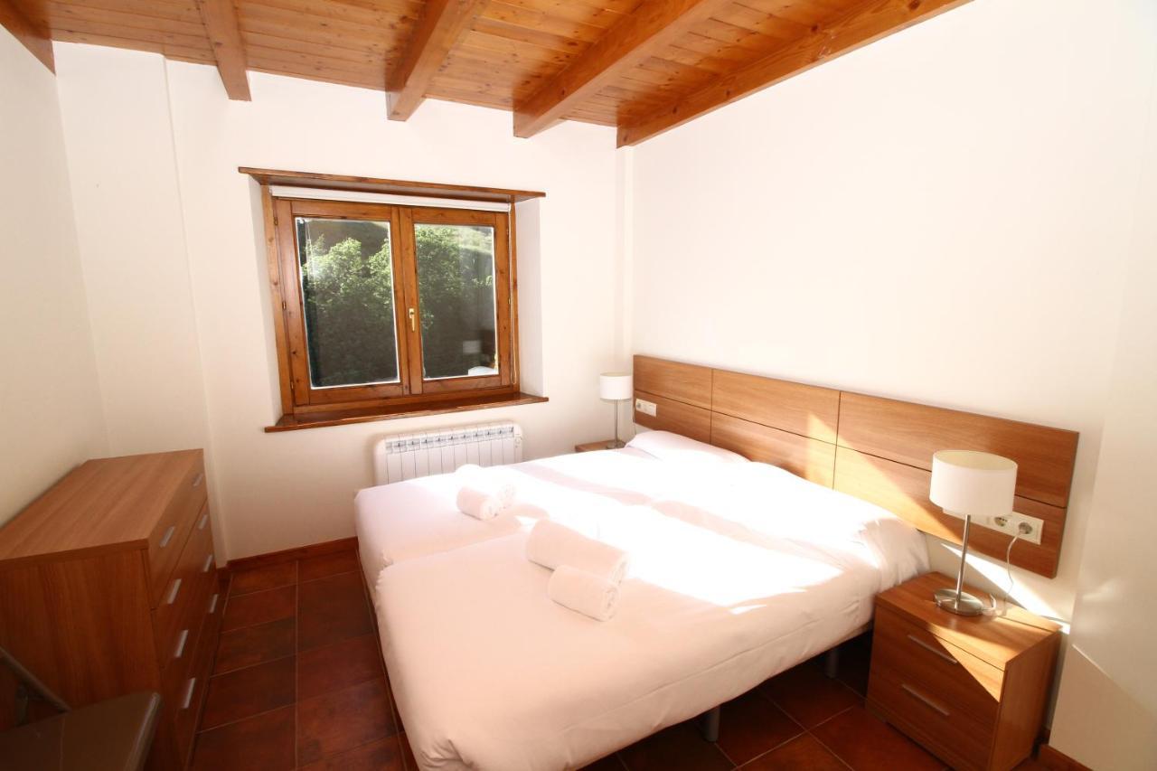 Apartamentos SNÖ Mont Romies Unhola Salardú Exterior foto