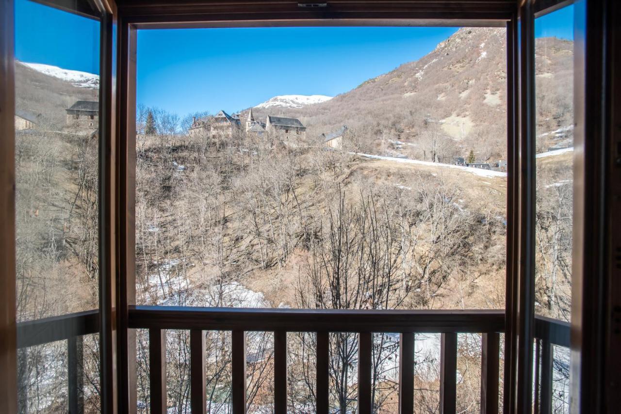 Apartamentos SNÖ Mont Romies Unhola Salardú Exterior foto