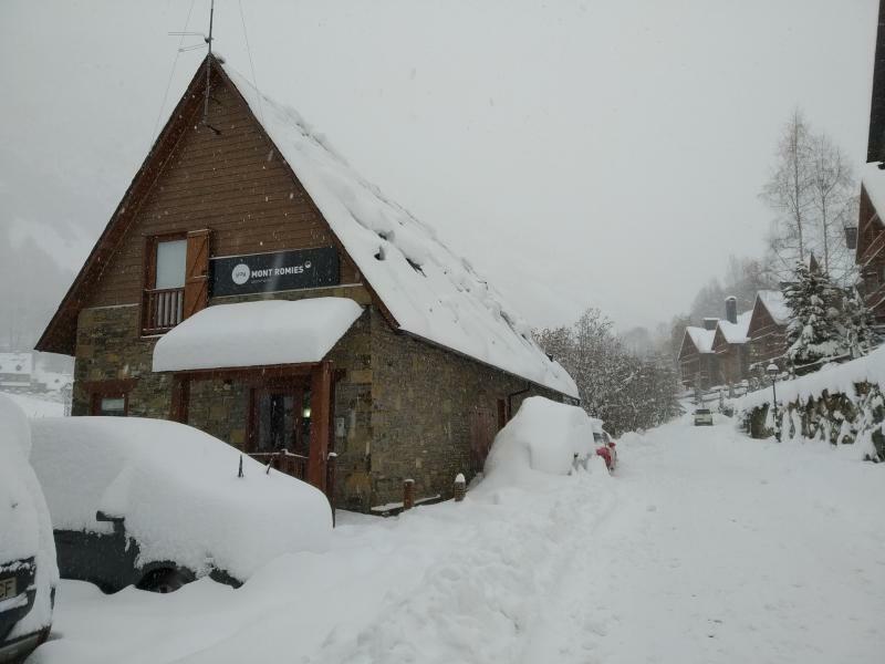 Apartamentos SNÖ Mont Romies Unhola Salardú Exterior foto